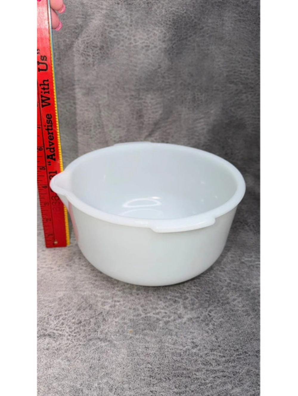 Vintage Glasbake Sunbeam White Milk Glass Mixing Bowl Double Pour Spout 8" MCM - Picture 2 of 4